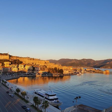 Loft Vista Mare Elba Apartment Portoferraio Bagian luar foto